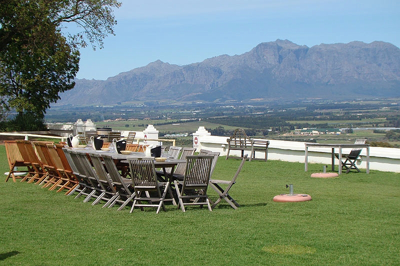 wine1.jpg - A winery in the Stellenbosch area outside of Cape Town.