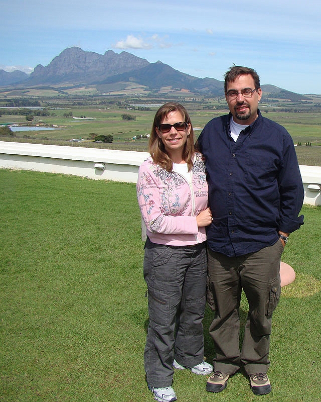 wine2.jpg - Tonya & John at the wine tasting in the Stellenbosch area of South Africa.