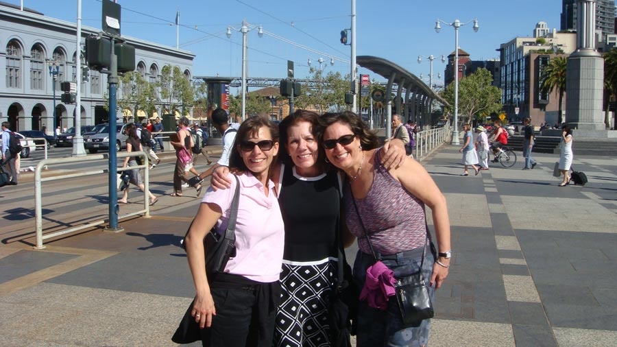 sf2.jpg - The gals outside the Ferry Terminal