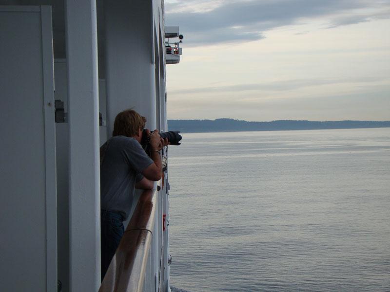 jay1.jpg - Jay snaps some early morning photos (we are 2 cabins down from them on deck 7)