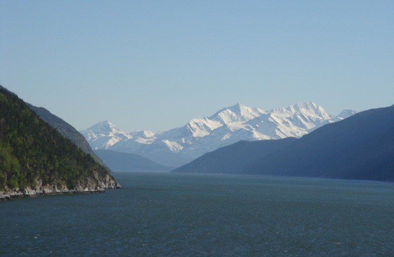 swsail1.jpg - Beutiful vista as we sail out of Skagway.